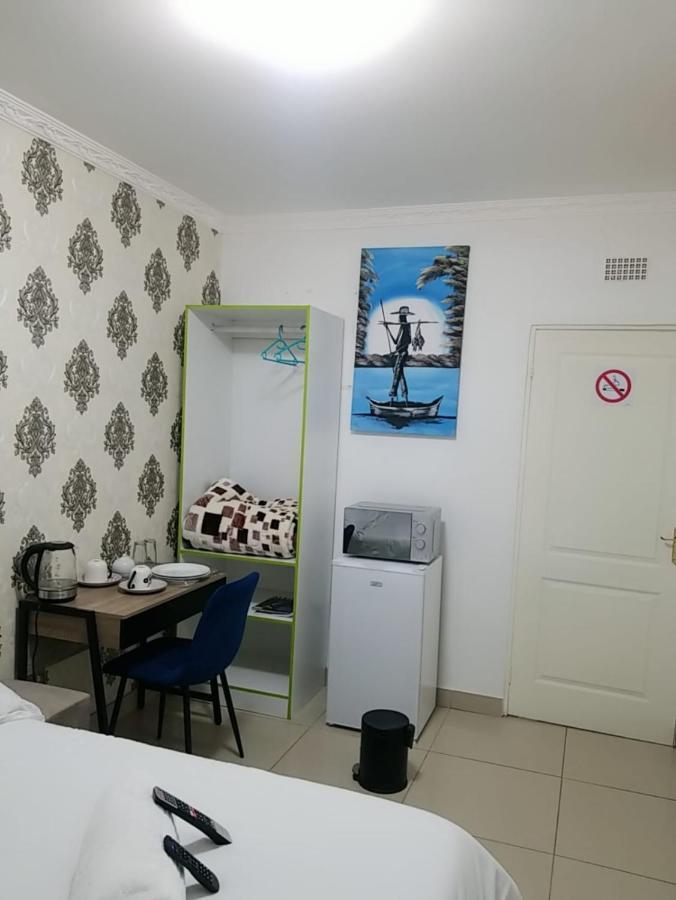 Pinto City Motel เคมป์ตัน พาร์ค ภายนอก รูปภาพ